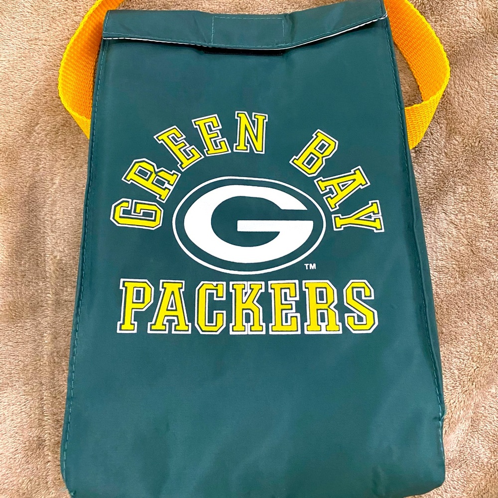Green Bay Packers Upright Lunch Bag With Nylon Handle